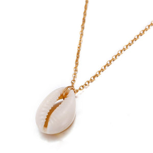 Bohemian Cowrie Conch Shell Pendant Necklace