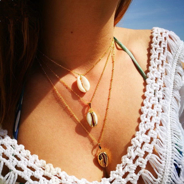 Bohemian Cowrie Conch Shell Pendant Necklace