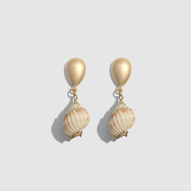 JUST FEEL ZA 2019 Sea Conch Shell Dangle Earrings Jewelry for Women Summer Special Gifts Wedding Party Conch Statement Earrings