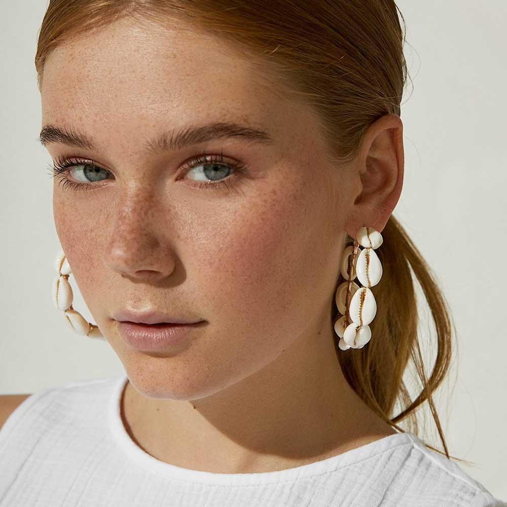 JUST FEEL ZA 2019 Sea Conch Shell Dangle Earrings Jewelry for Women Summer Special Gifts Wedding Party Conch Statement Earrings